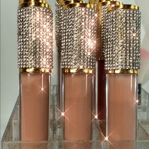 “Caresse” Tinted Nude Gloss 💋